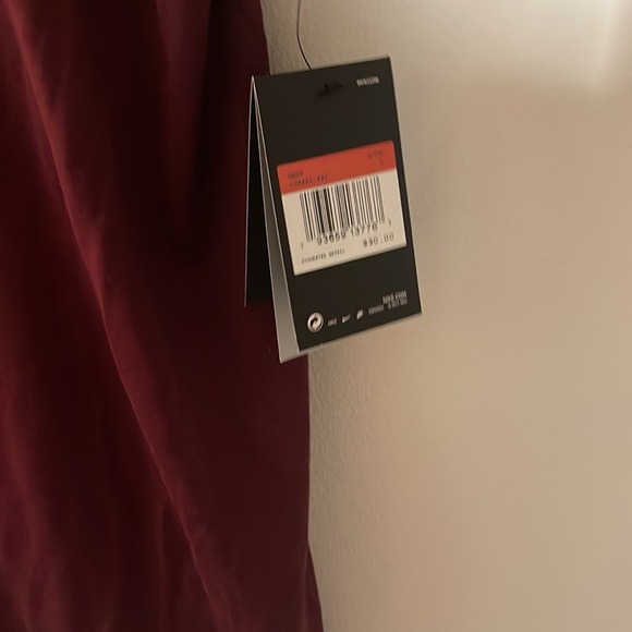 University of Mn Nike DryFit Mens Shirt - Picture 9 of 9